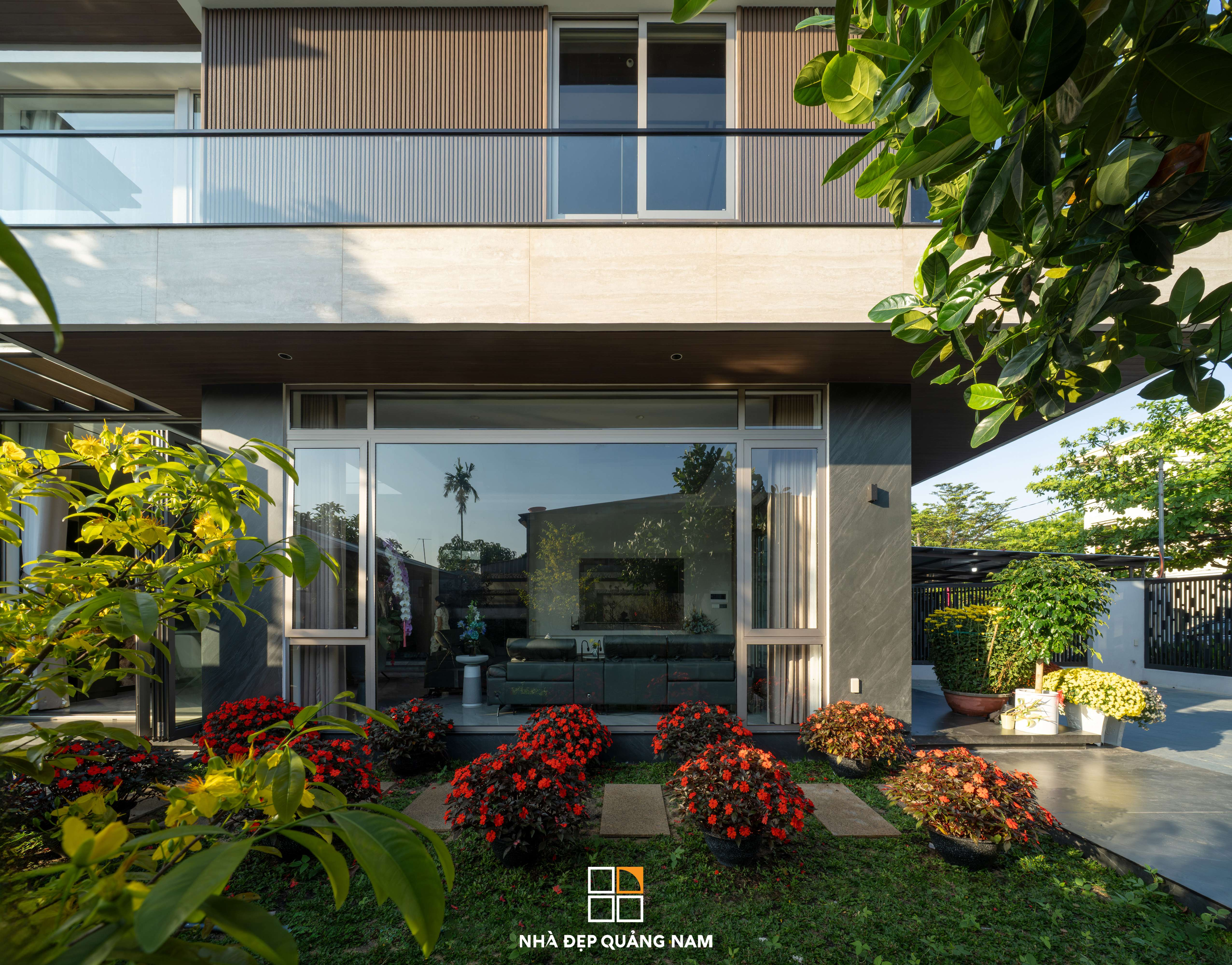TH Villa - Hành trình 6 tháng kiến tạo bản giao hưởng của ánh sáng và vật liệu