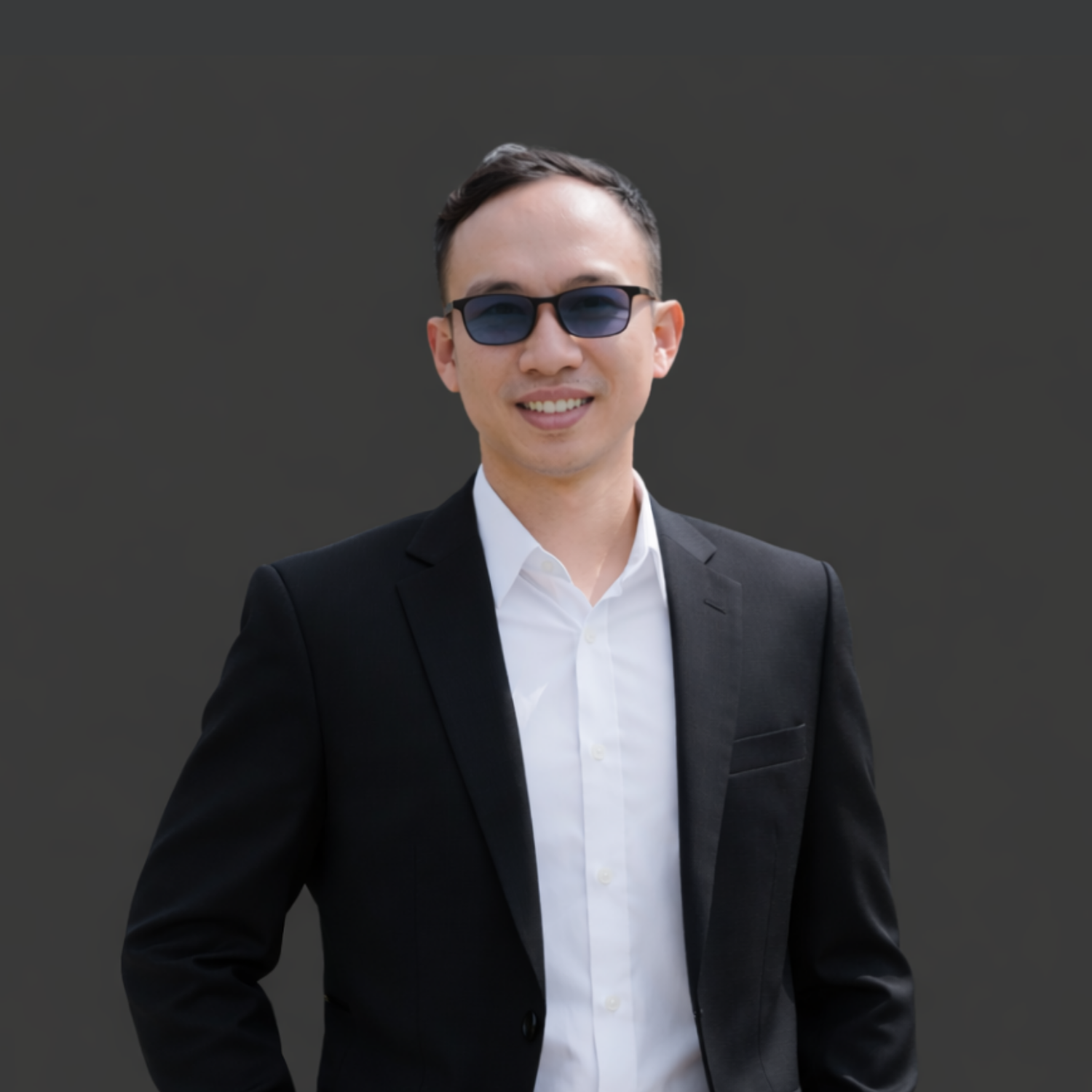 TRẦN VĂN DƯỠNG