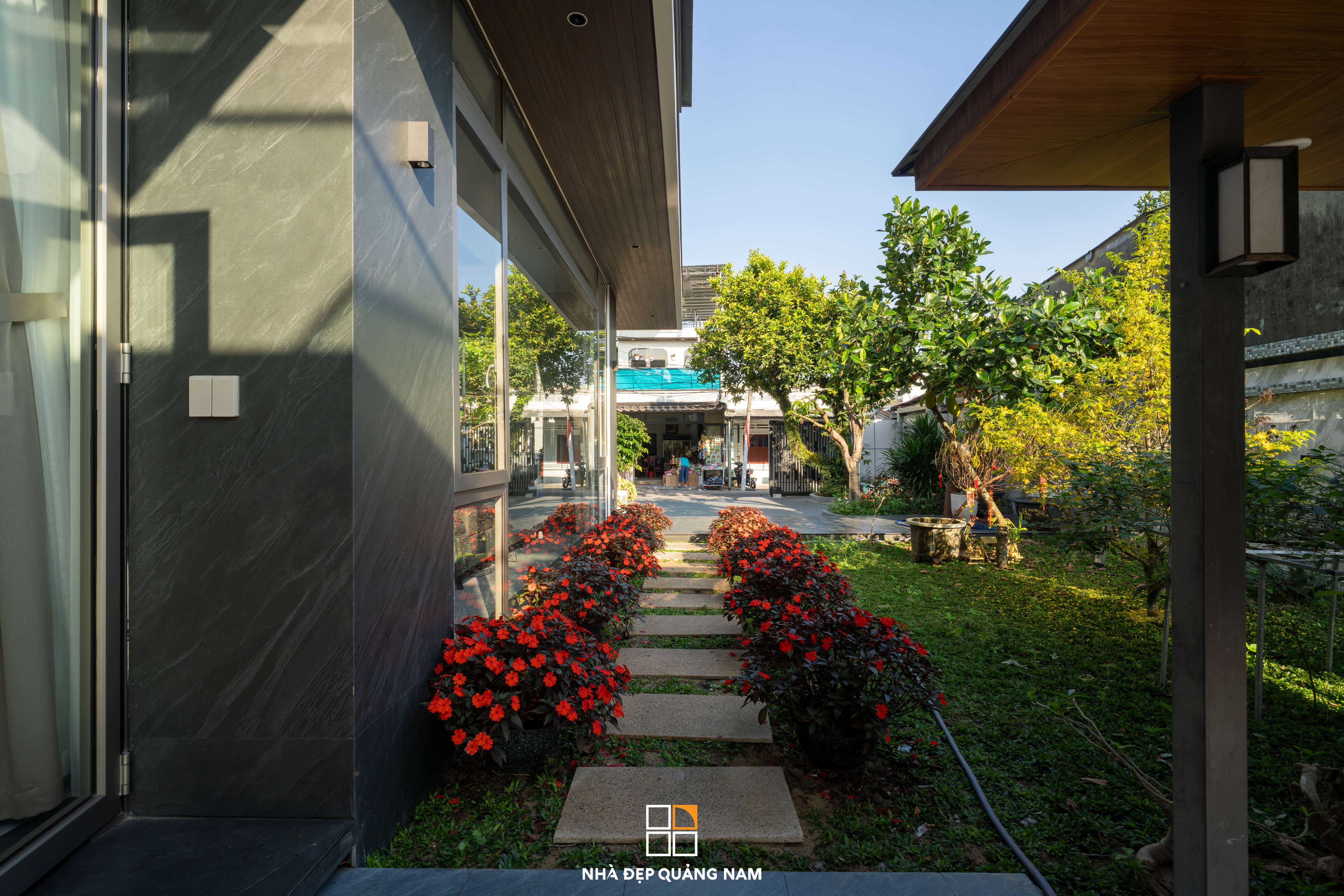 TH Villa - Hành trình 6 tháng kiến tạo bản giao hưởng của ánh sáng và vật liệu