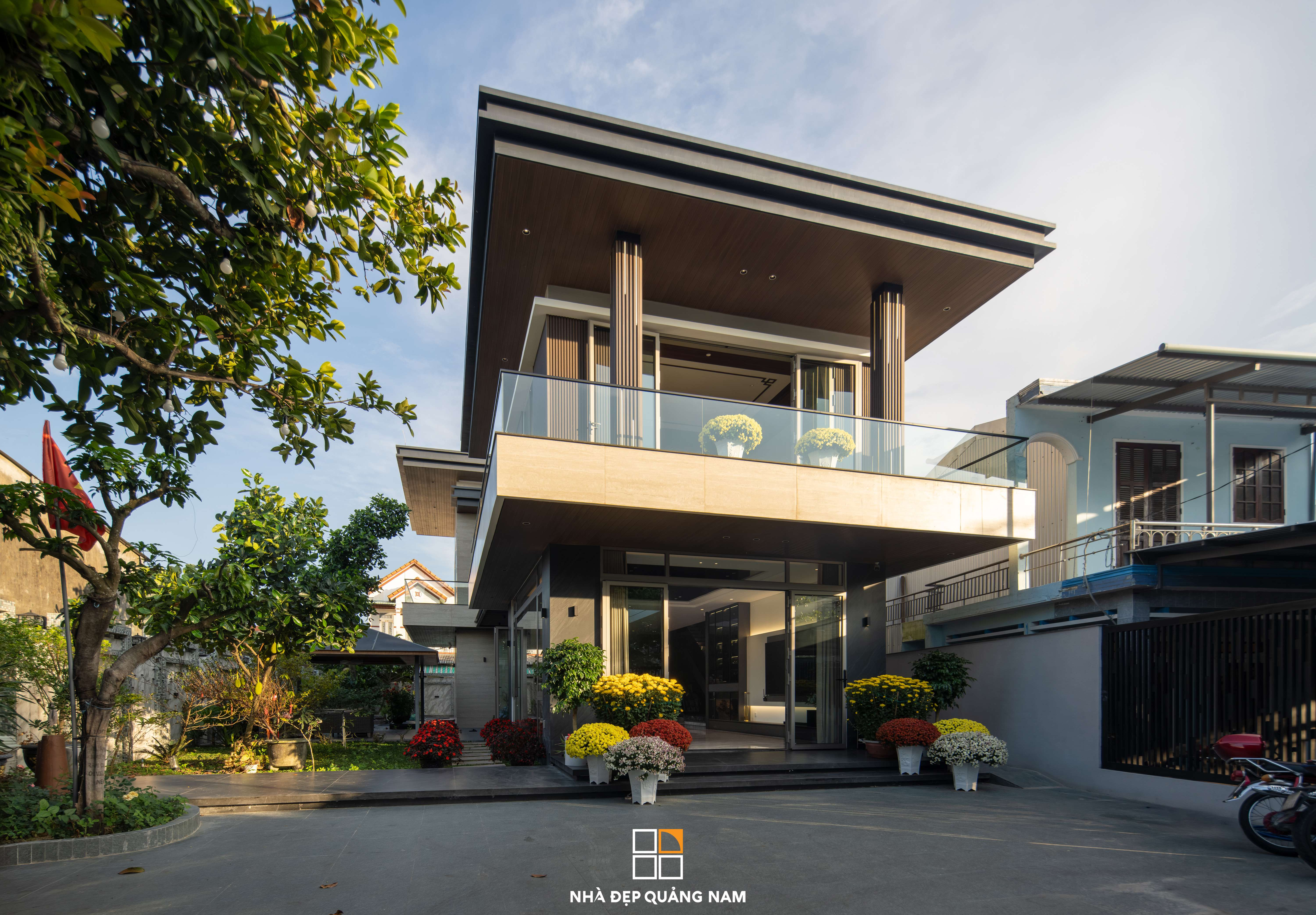 TH Villa - Hành trình 6 tháng kiến tạo bản giao hưởng của ánh sáng và vật liệu