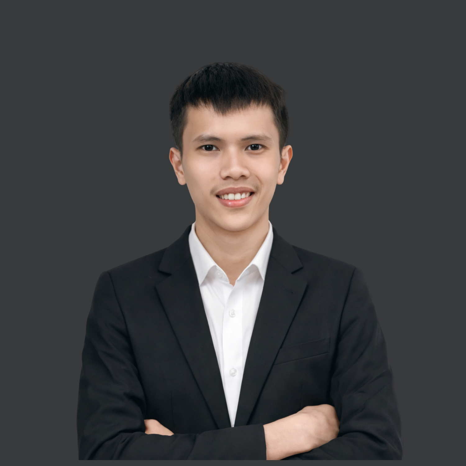 HUỲNH NGUYỄN ĐỨC LINH