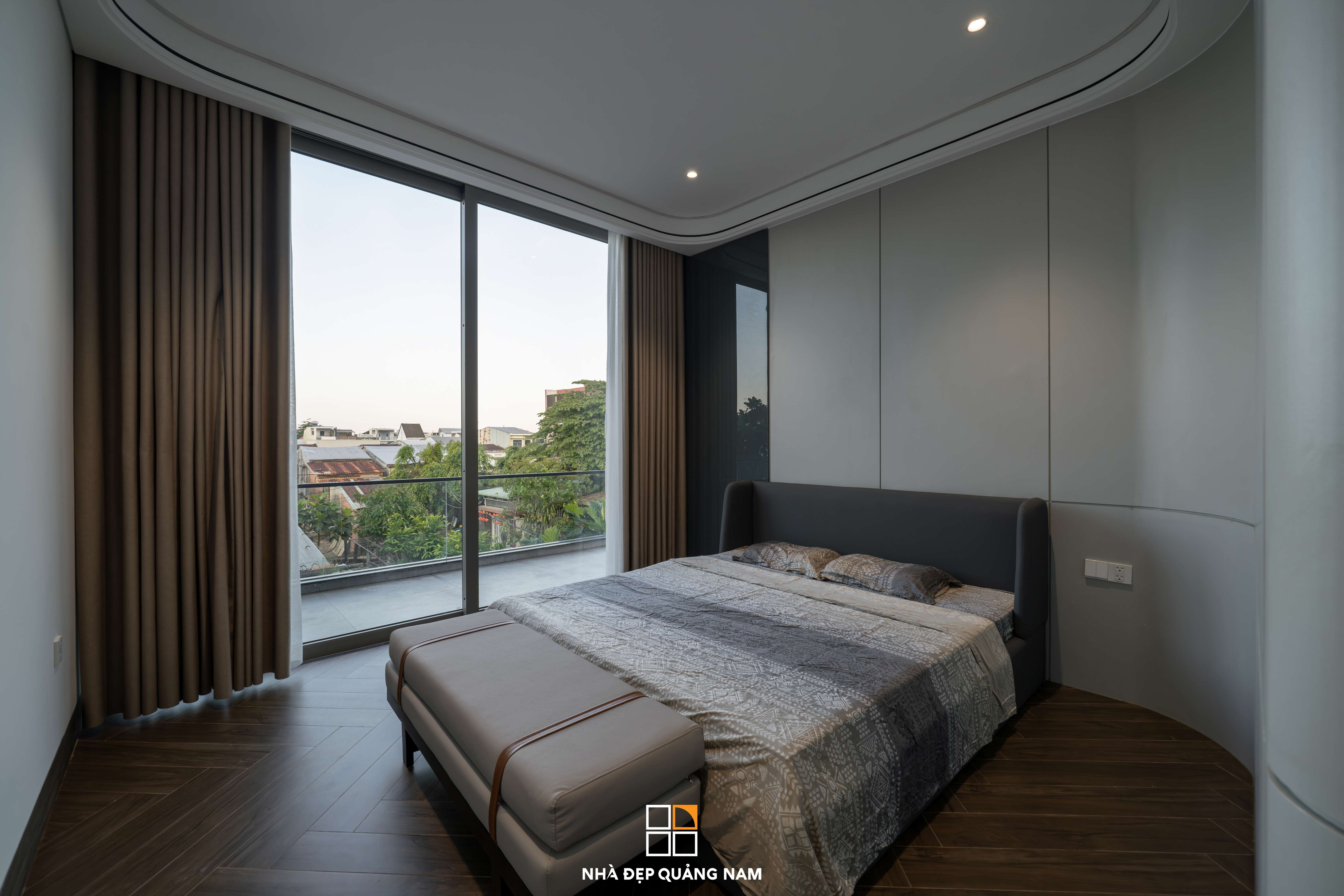TH Villa - Hành trình 6 tháng kiến tạo bản giao hưởng của ánh sáng và vật liệu