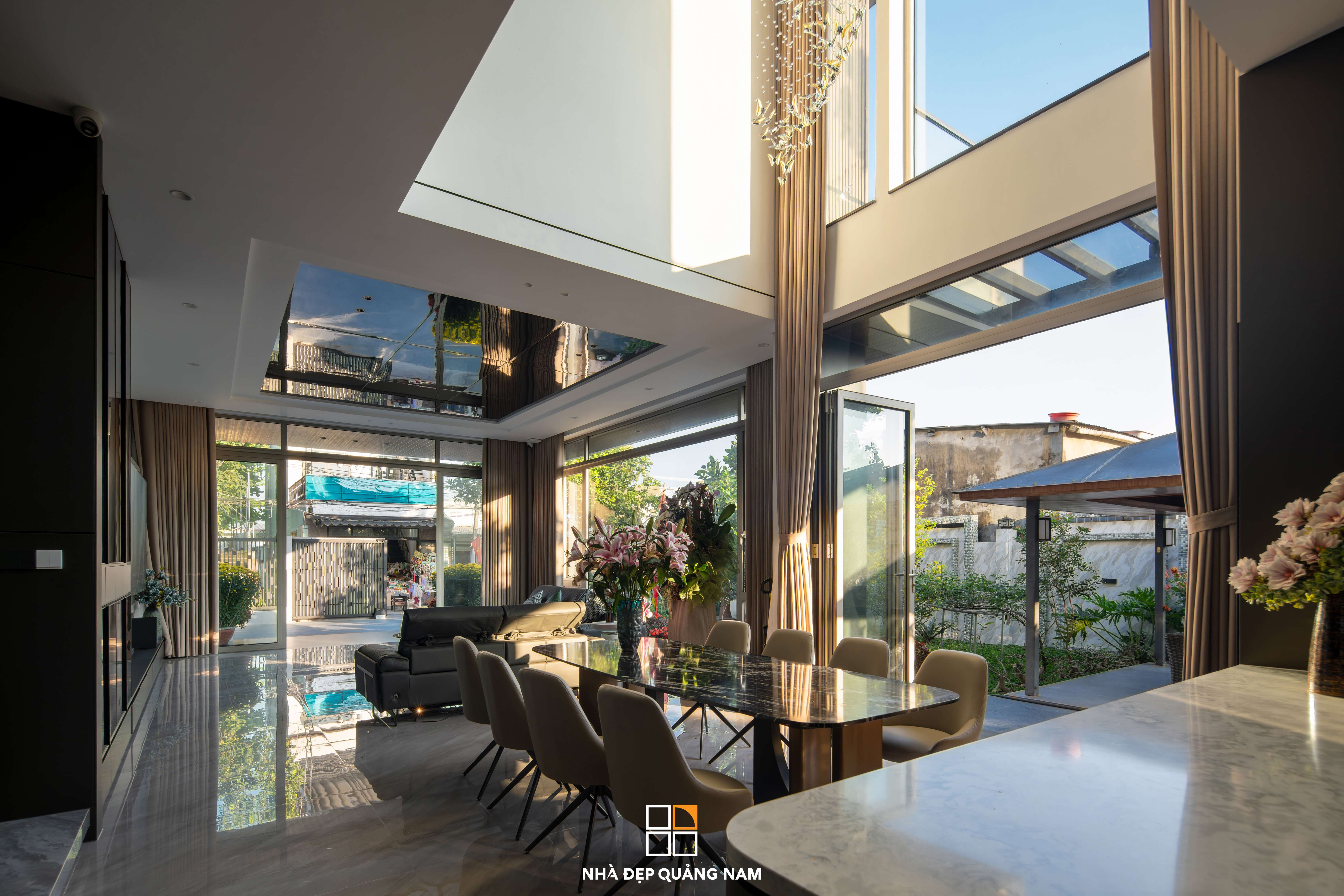 TH Villa - Hành trình 6 tháng kiến tạo bản giao hưởng của ánh sáng và vật liệu