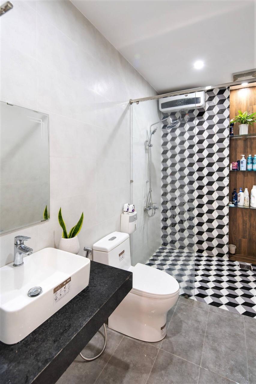 Không xây giếng trời, nhà ống 6×25 chọn giải pháp nào để trong nhà vẫn đón gió và thoáng sáng?