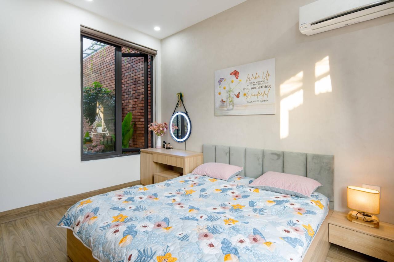 Vợ chồng con gái ‘rượu’ xây tặng bố mẹ nhà 2 tầng để an hưởng tuổi già.