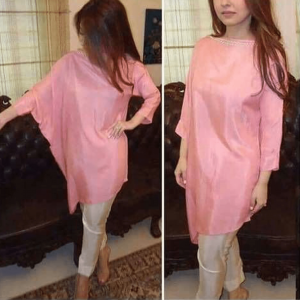 KAFTAN KURTI IN BABY PINK COLOR IN SILK FABRIC