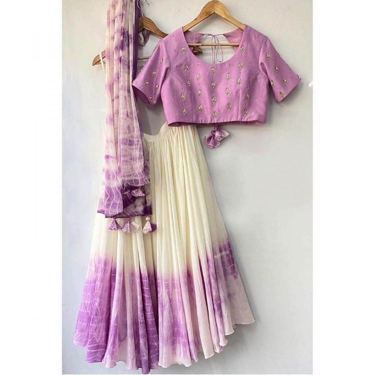 BEAUTIFUL DESIGNER SHIBORI LEHENGA CHOLI