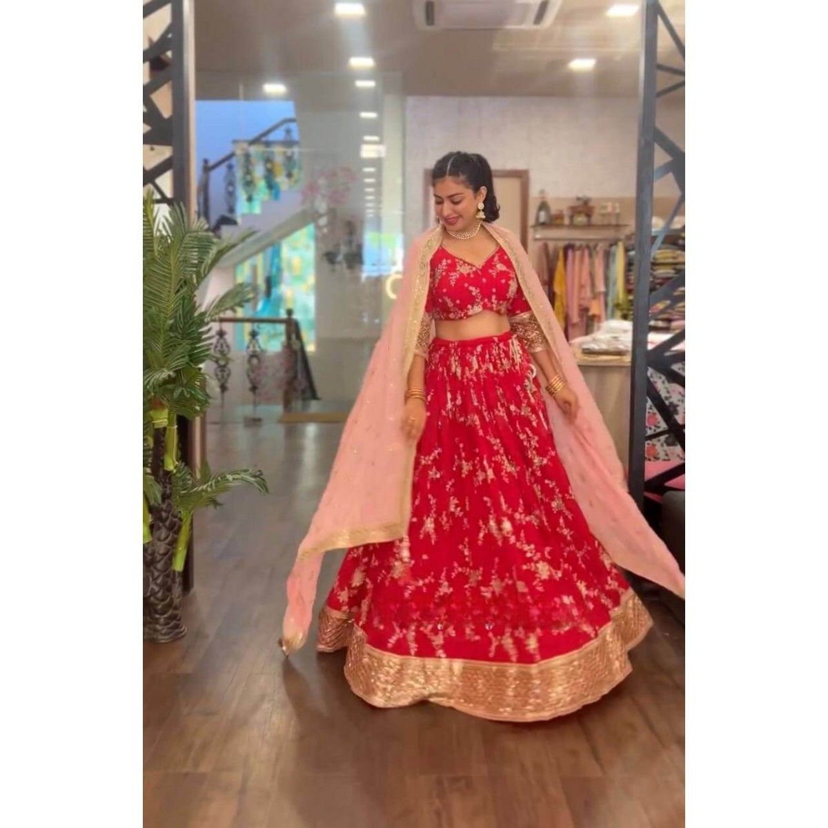 RED COLOR WEDDING WEAR DESIGNER LEHENGA CHOLI