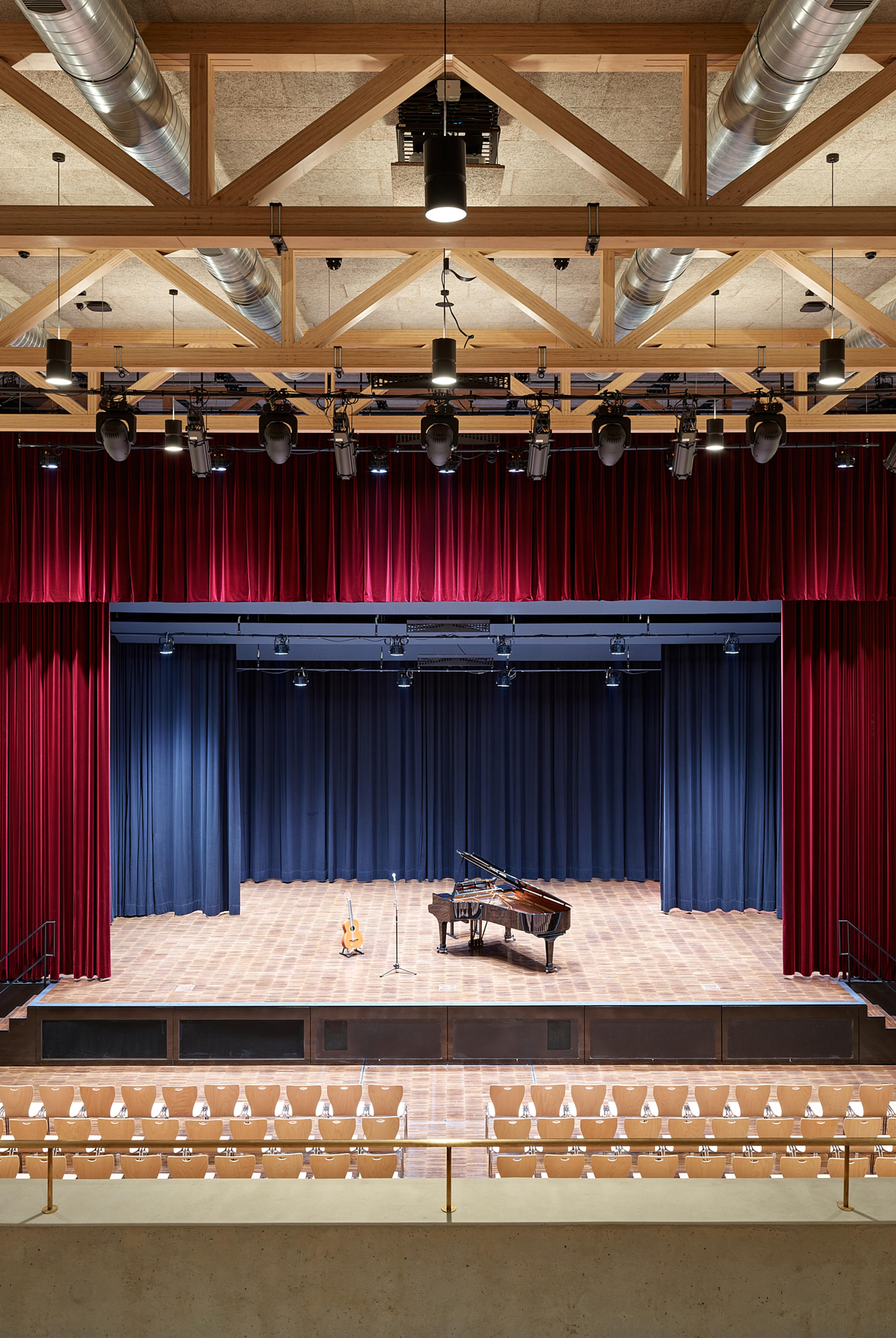 2755_as_ksa_112117_Roland Bernath_Robert Sigrist.jpg