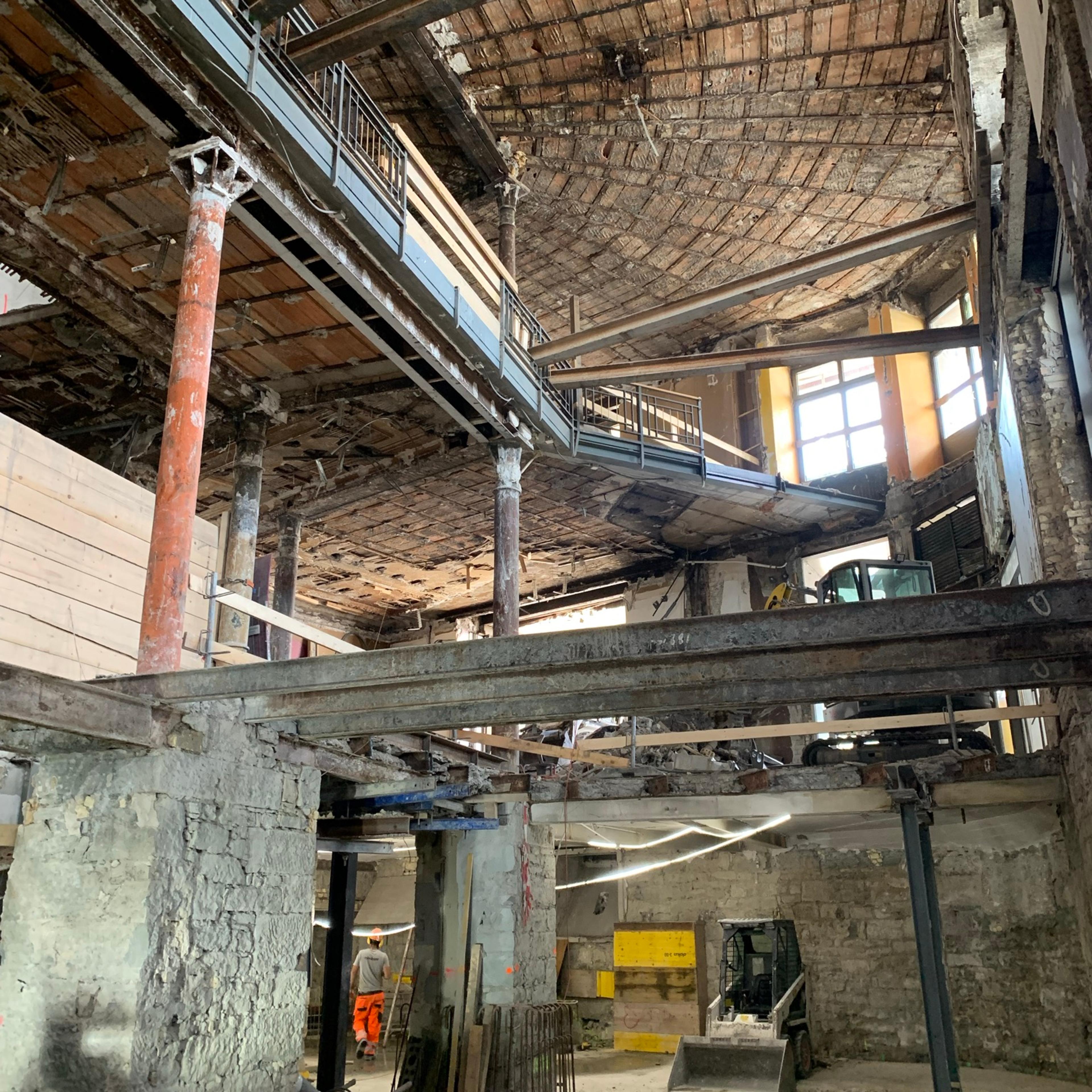 2351_07_Andreas Scheiwiller.JPEG