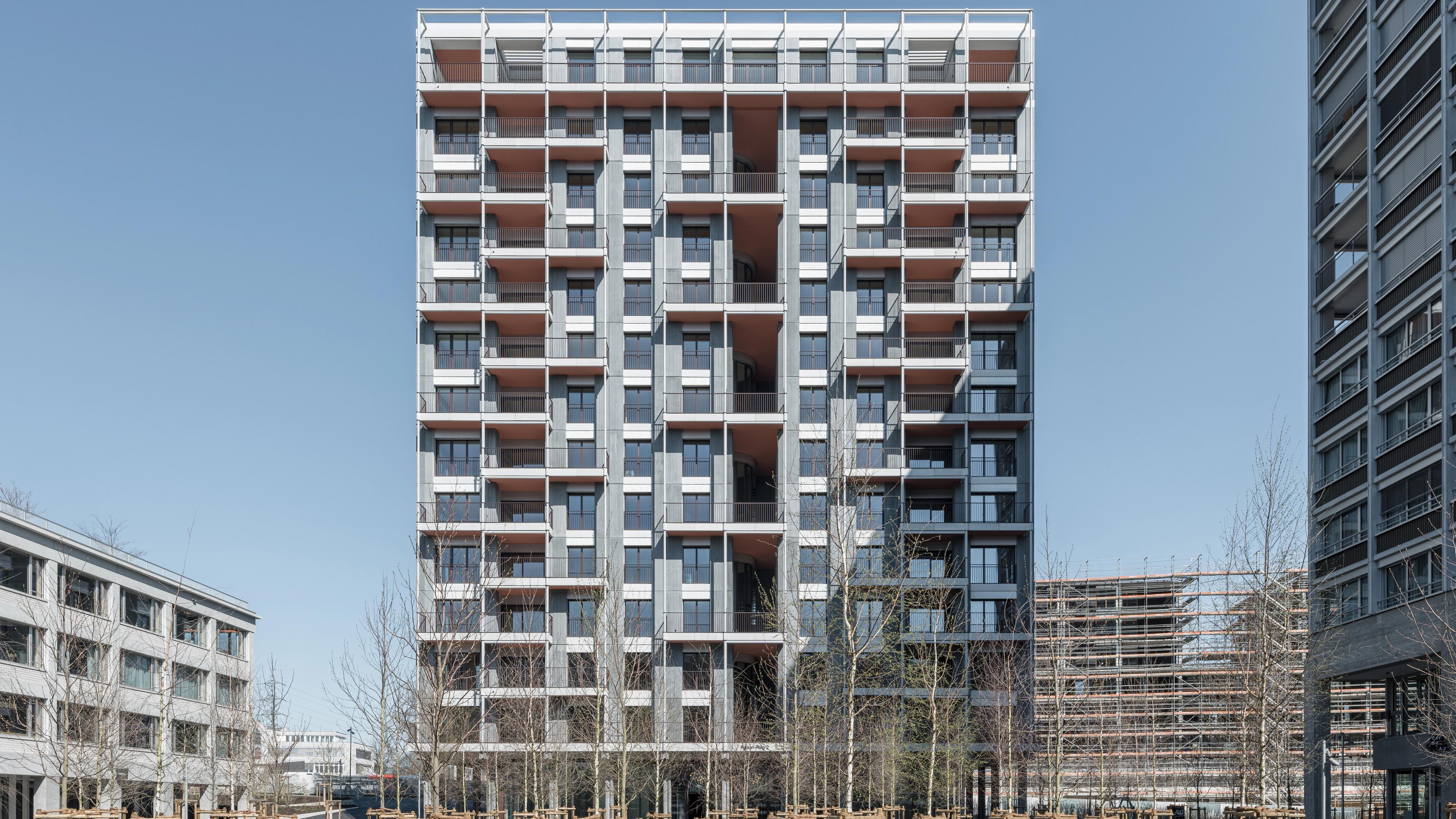 9470_c_Beat BΓΌhler_Papieri_25_2653.jpg