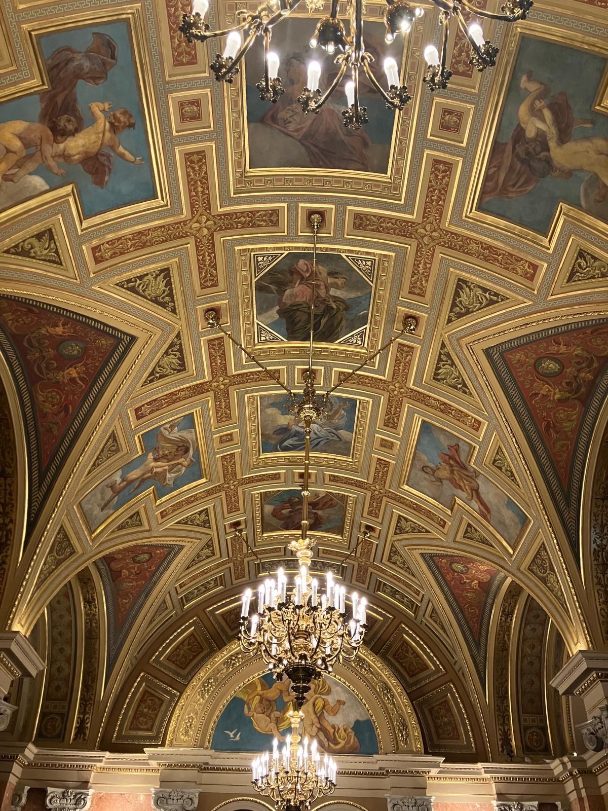 gold-ceiling