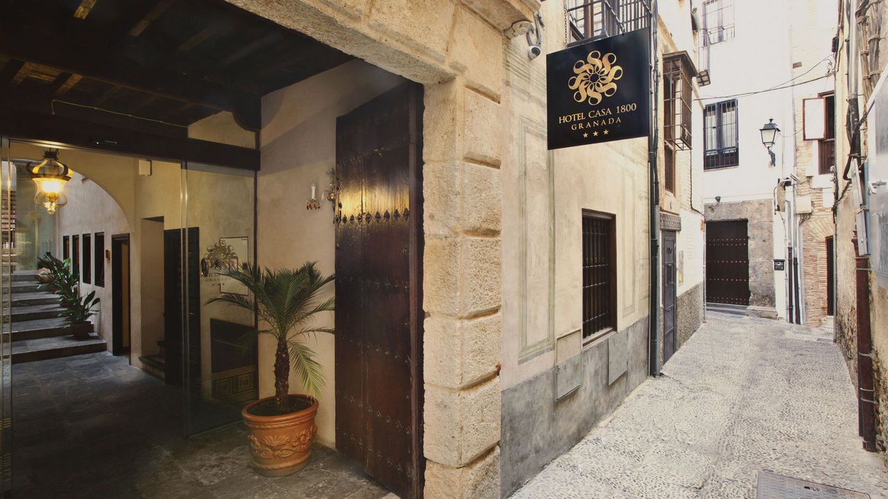 Casa 1800, Granada