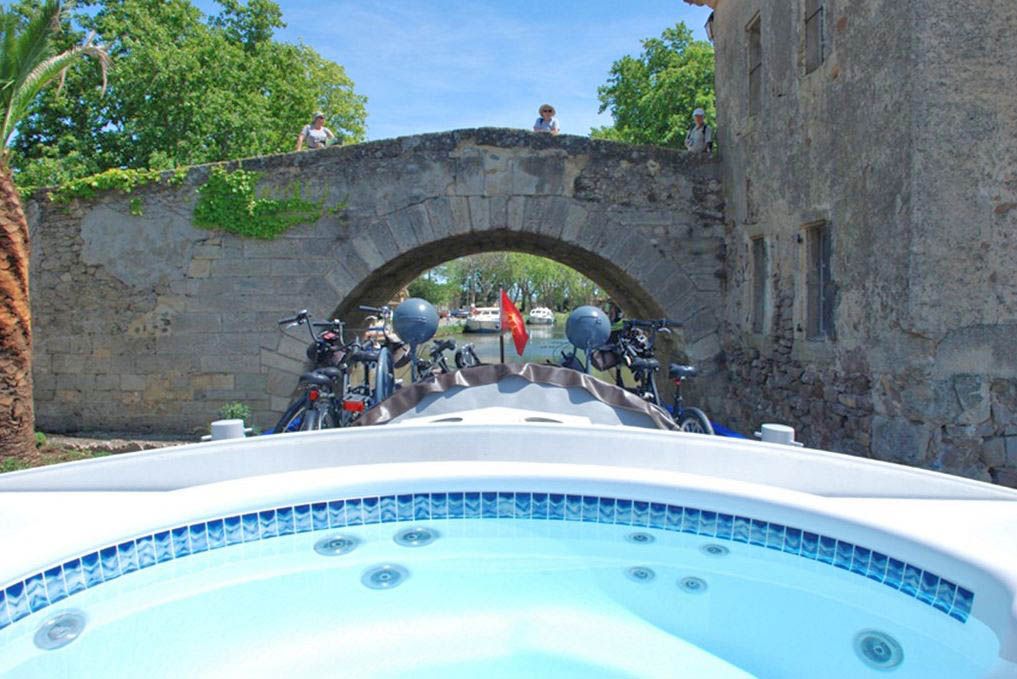 Kirker Holidays