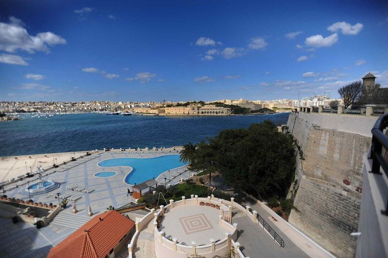 Kirker Holidays