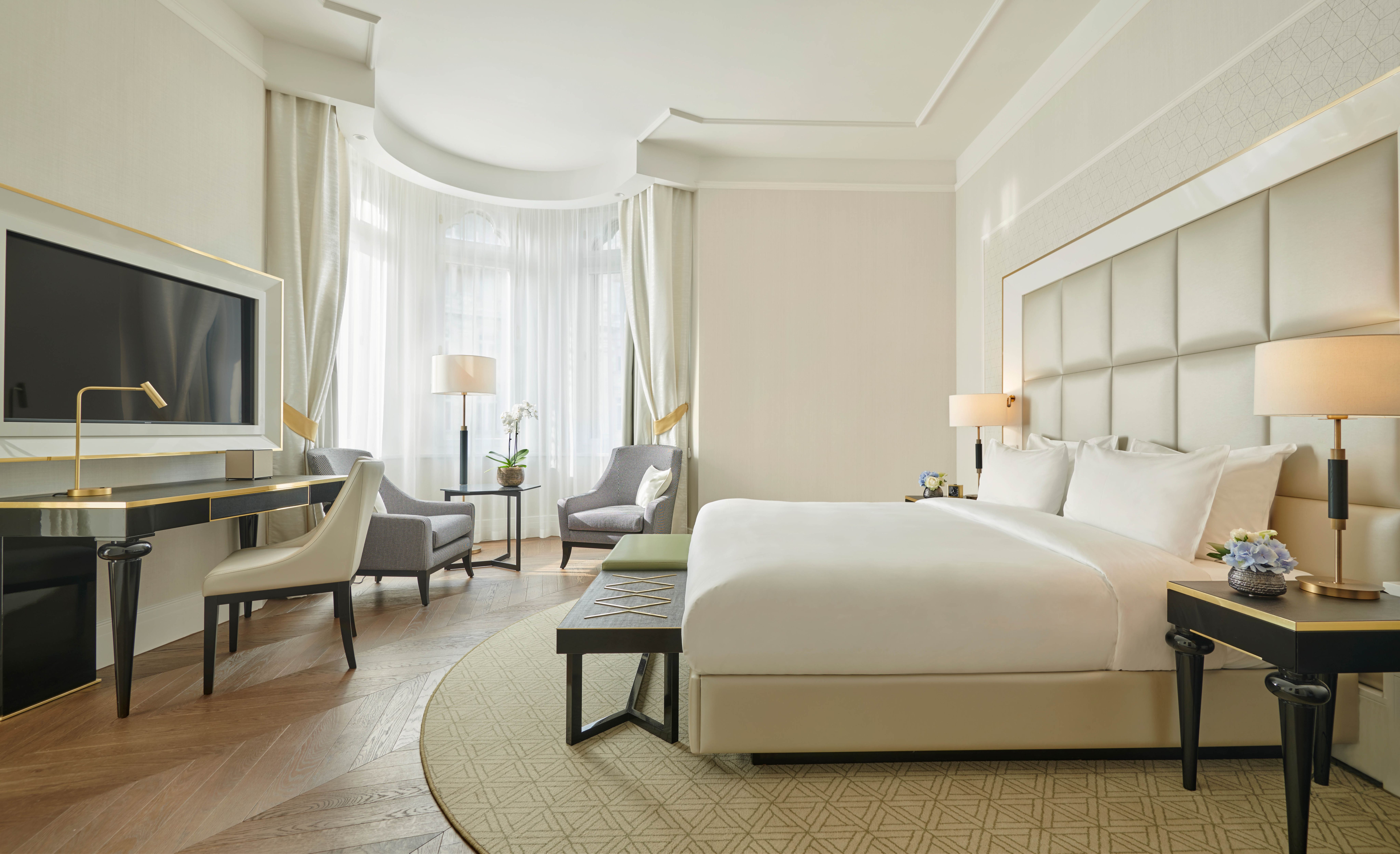 Parisi Udvar Hotel Budapest