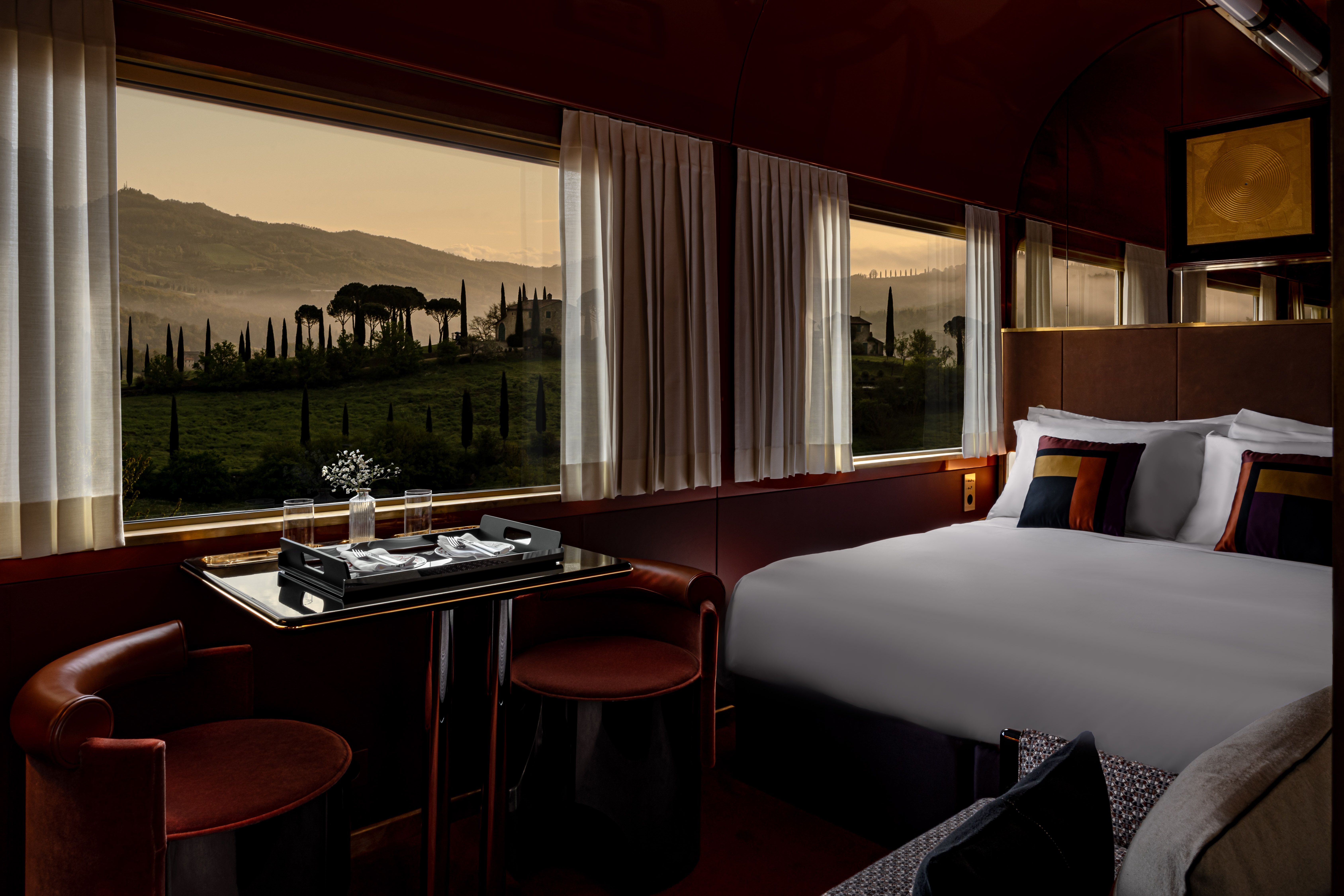 La Dolce Vita Orient Express - A Journey Through Italian Wines | Kirker  Holidays