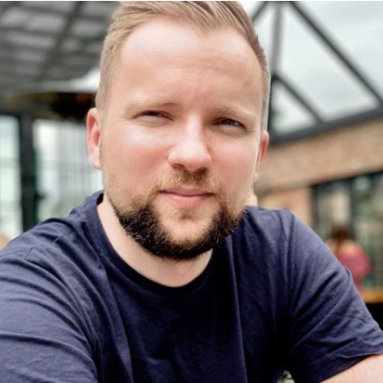 Bartosz Piasecki portrait