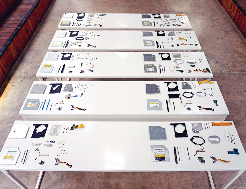 Product design studio Lyon Montpellier France expert in circularity dismantling product coffee machine WEEE