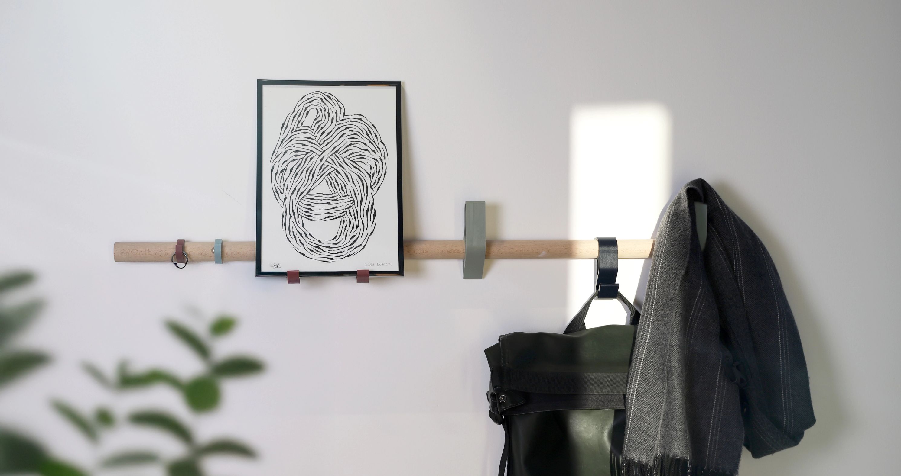 agency product designers Crest circularity experts storage entrance Profil