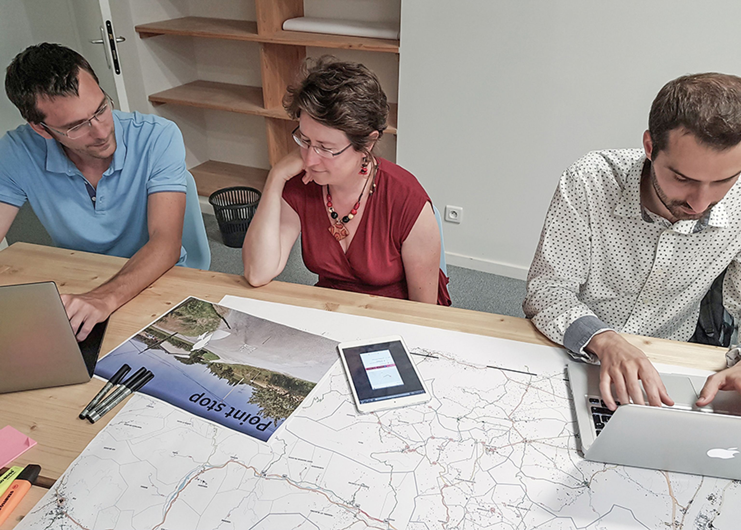 Strategic design studio Lyon Montpellier expert in mobility workshop &hop