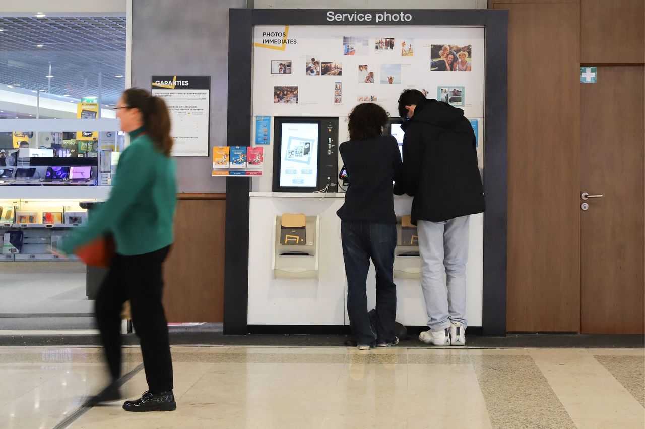 Agence designers UX UI Montpellier expert en innovation observation d'usage Photomaton