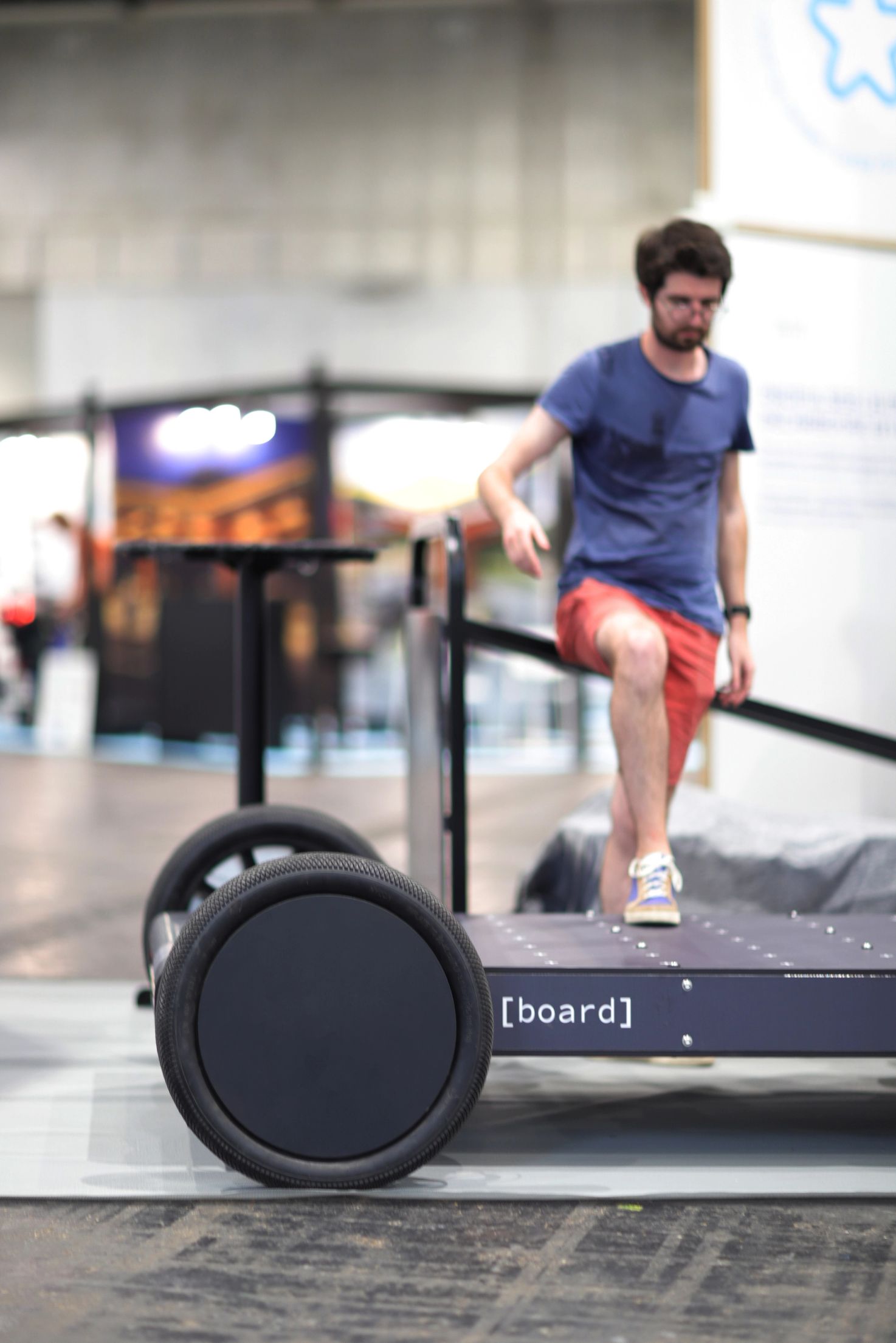 Agence design produit Lyon - designer expert en mobilité plateforme électrique