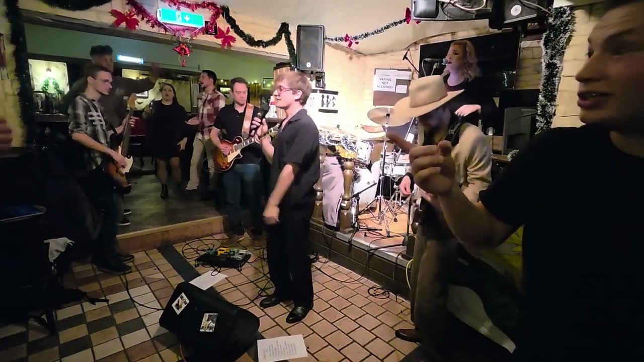 M6 on the stage at Shamrock in Munich