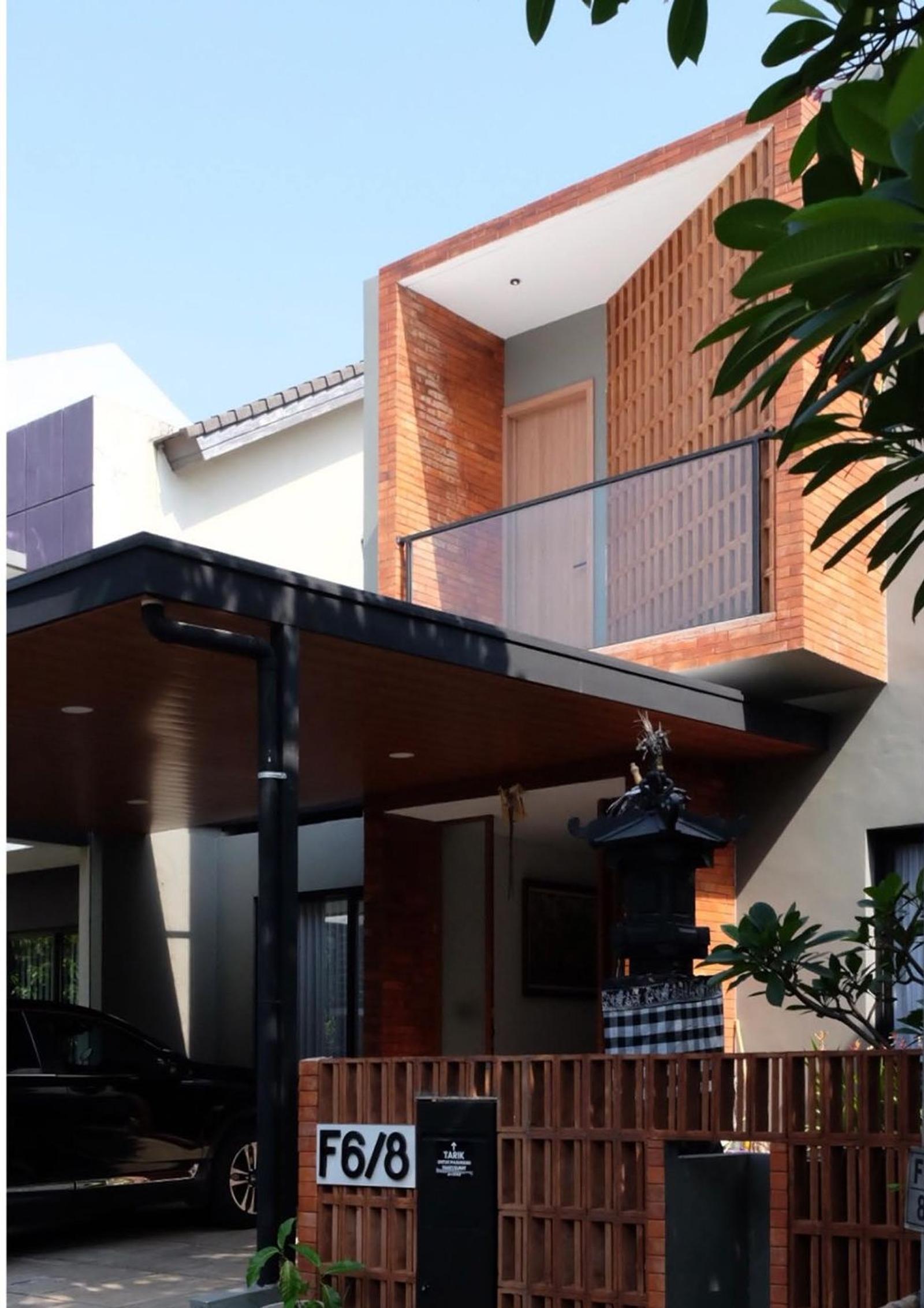 K House 1
