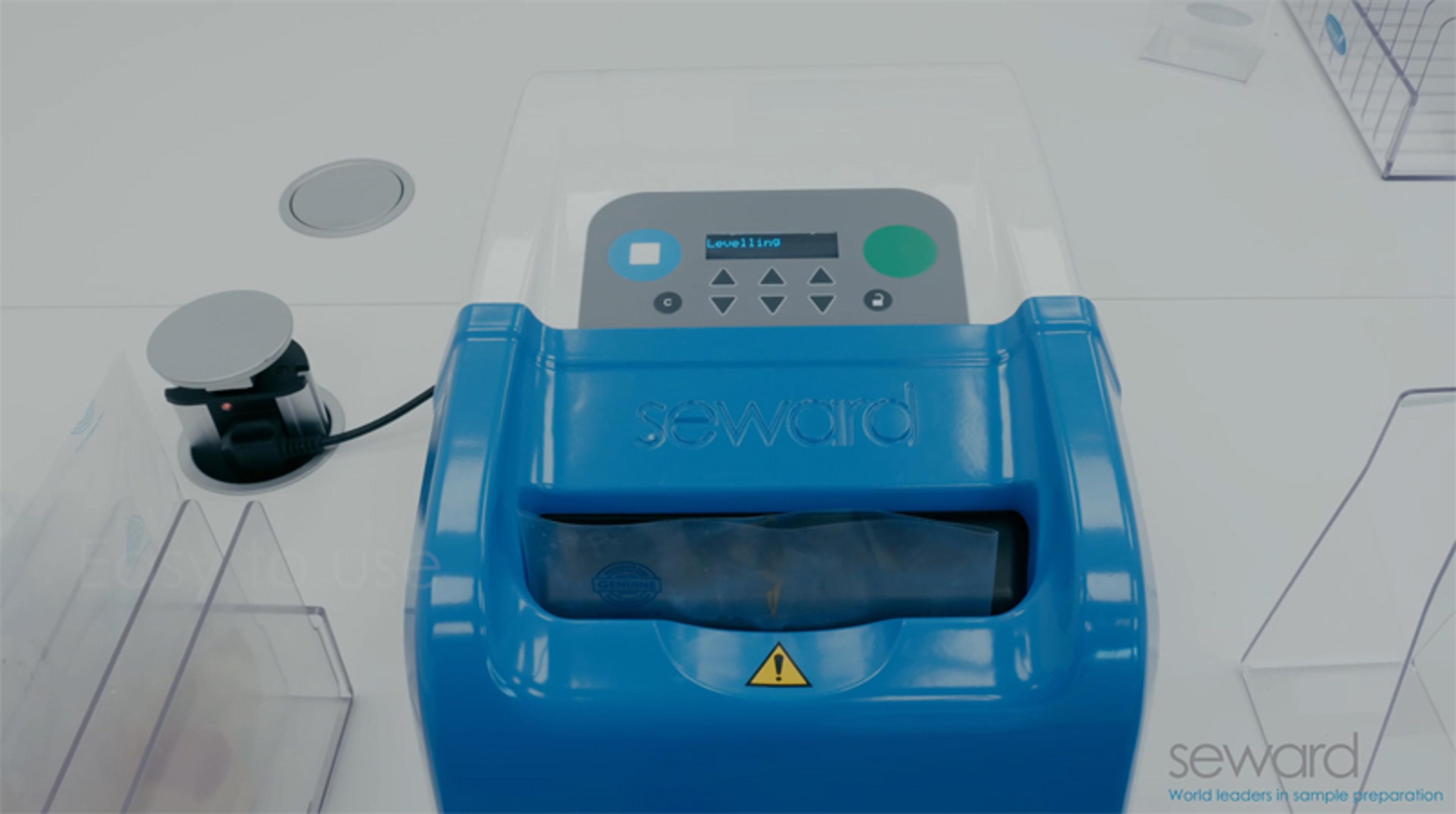 Introducing the Stomacher 400 Evo Introducing the Stomacher 400 Evo