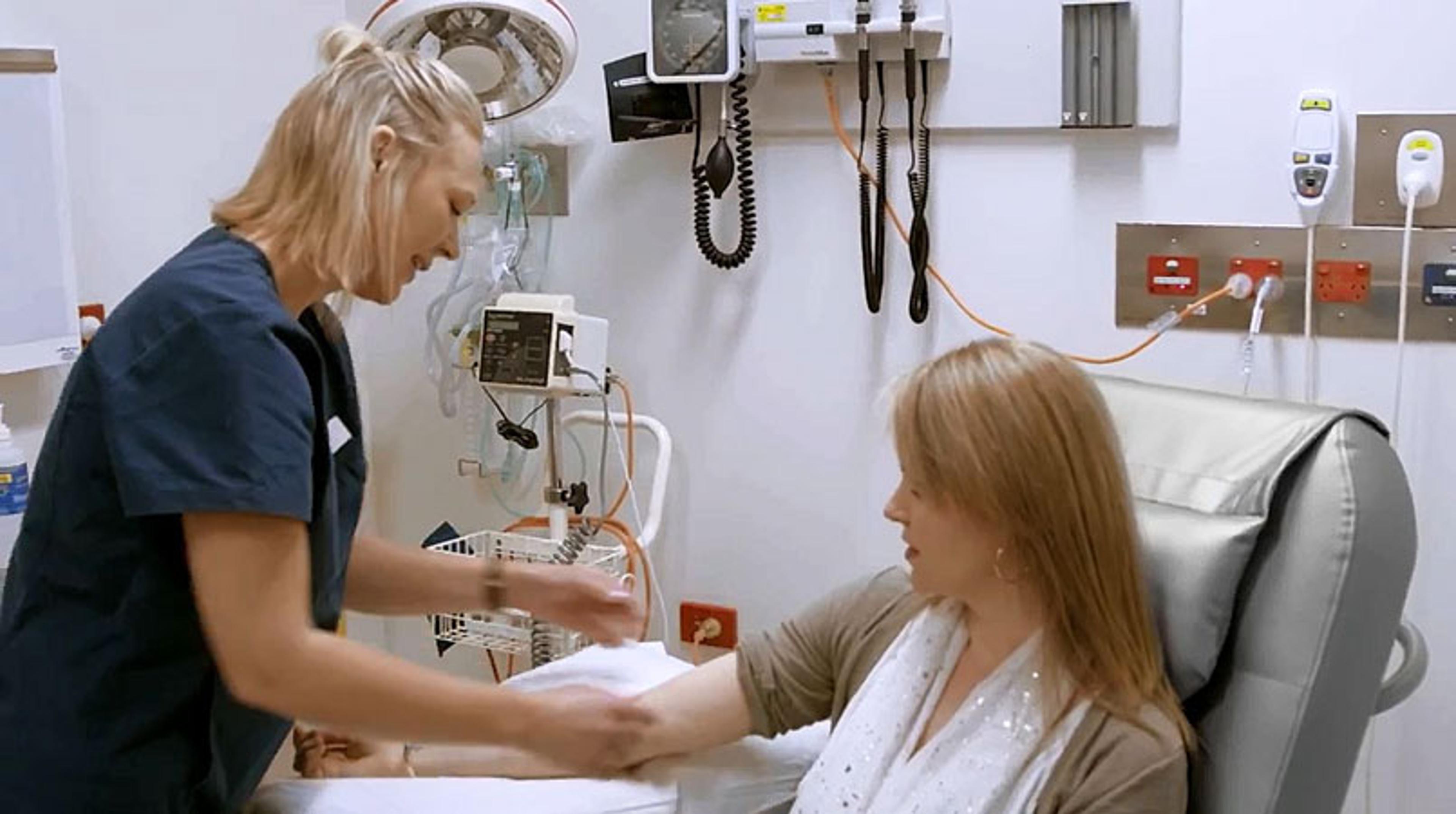 Discover Decisive Moments in Personalized Cancer Treatment Discover Decisive Moments in Personalized Cancer Treatment