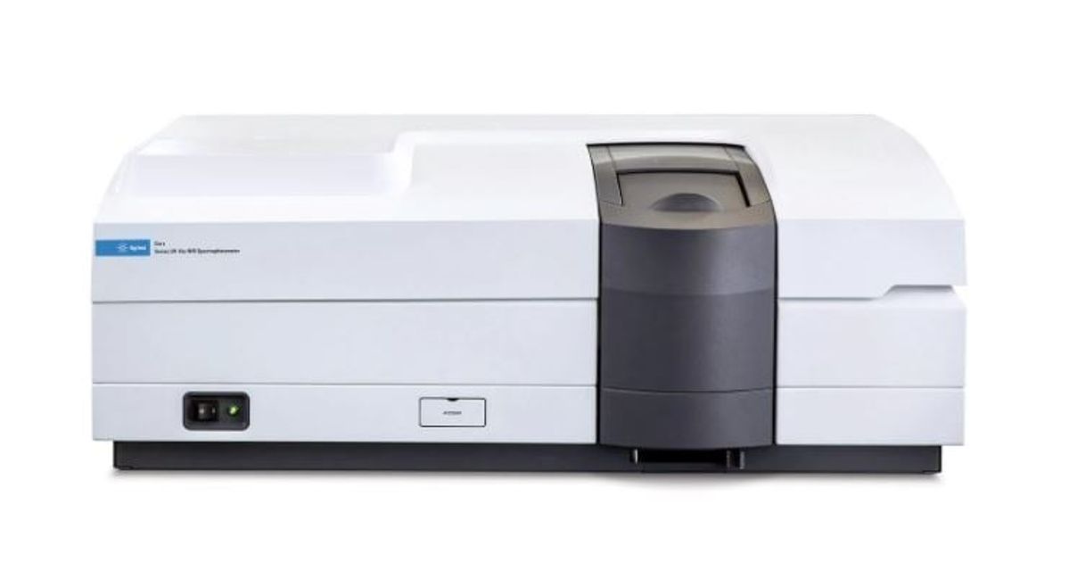 Cary 4000 UV-Visible Spectrophotometer