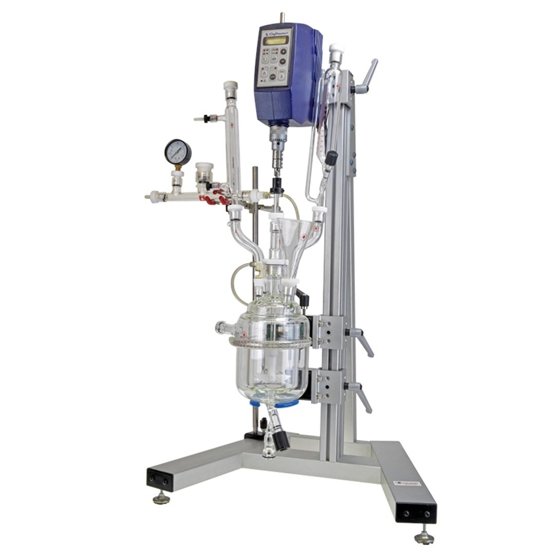 One-piece Jacketed Pressure Reactor shown.