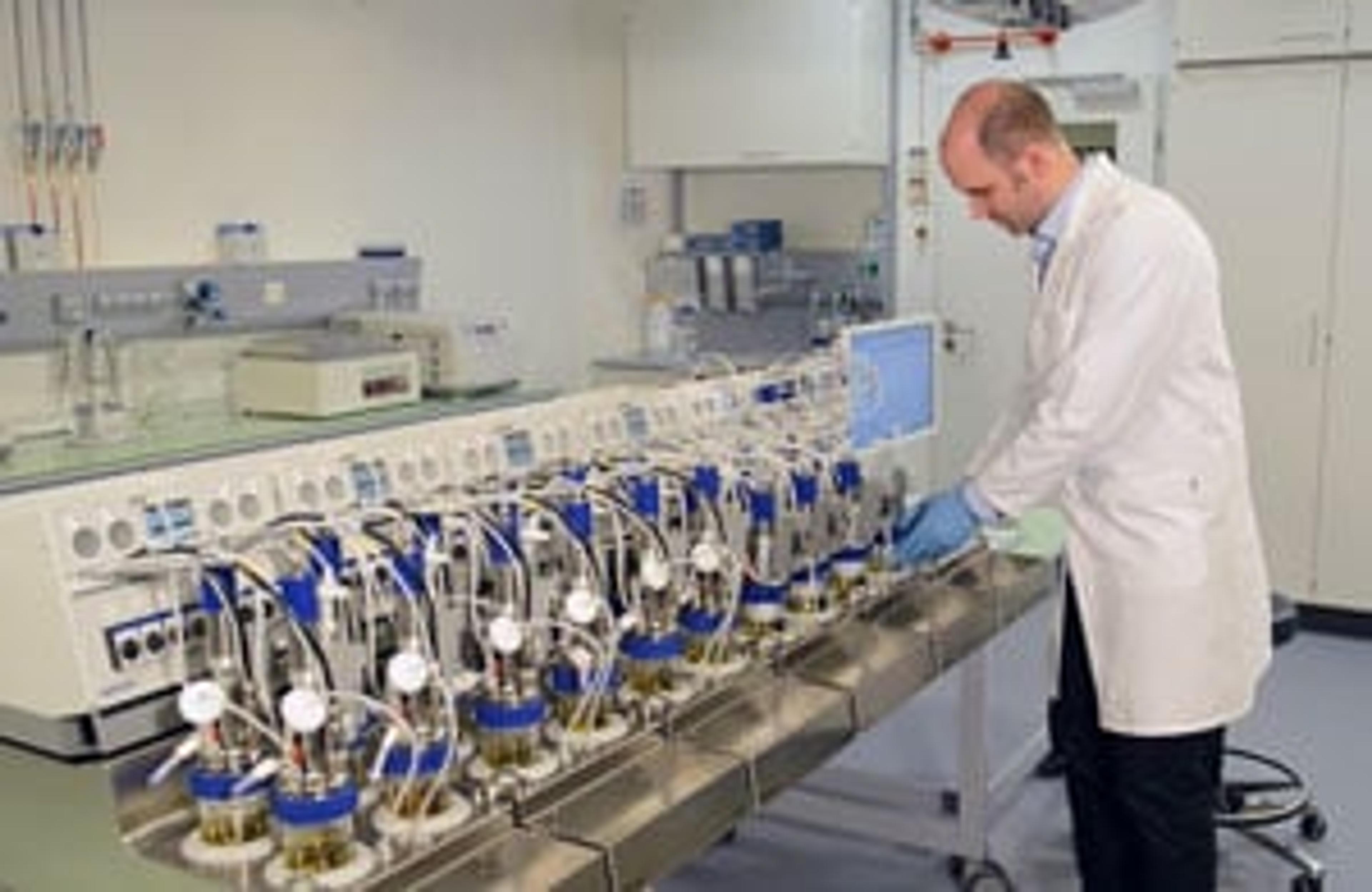 Eppendorf Launch Spectrometer for Molecular Biology Applications Eppendorf Launch Spectrometer for Molecular Biology Applications