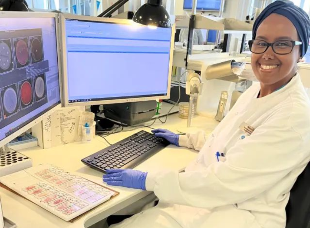 Aida Noor, Biomedical Scientist, Author, Founder of Biomedical Science and Beyond & Creating Your Dream Career