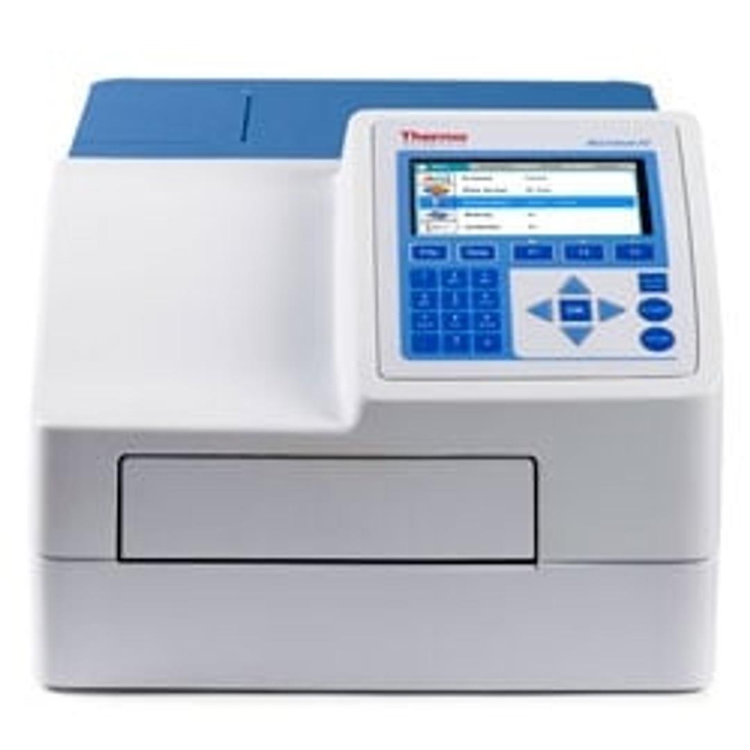 Front view of Multiskan FC Microplate Photometer