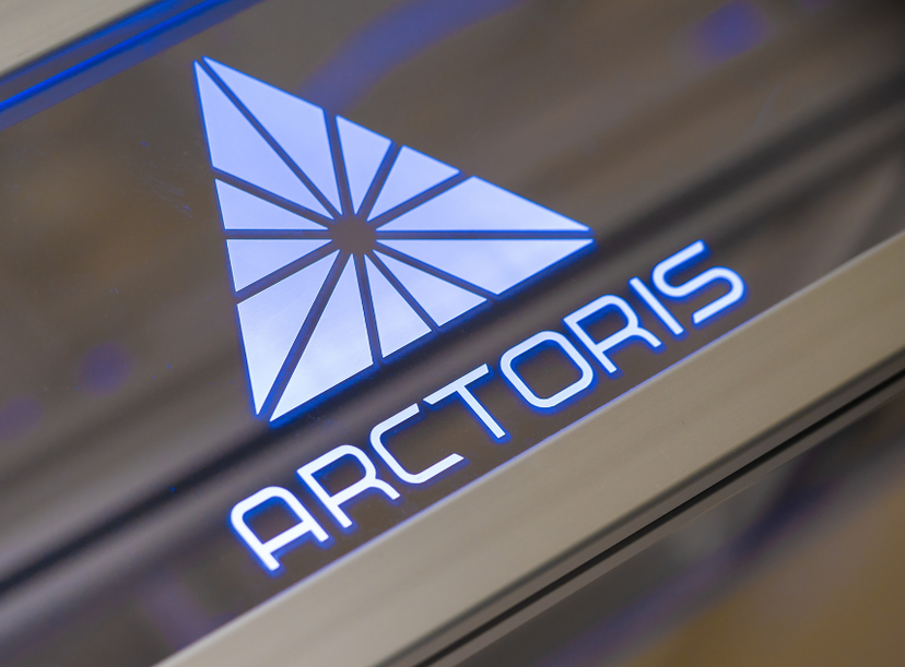 Arctoris logo