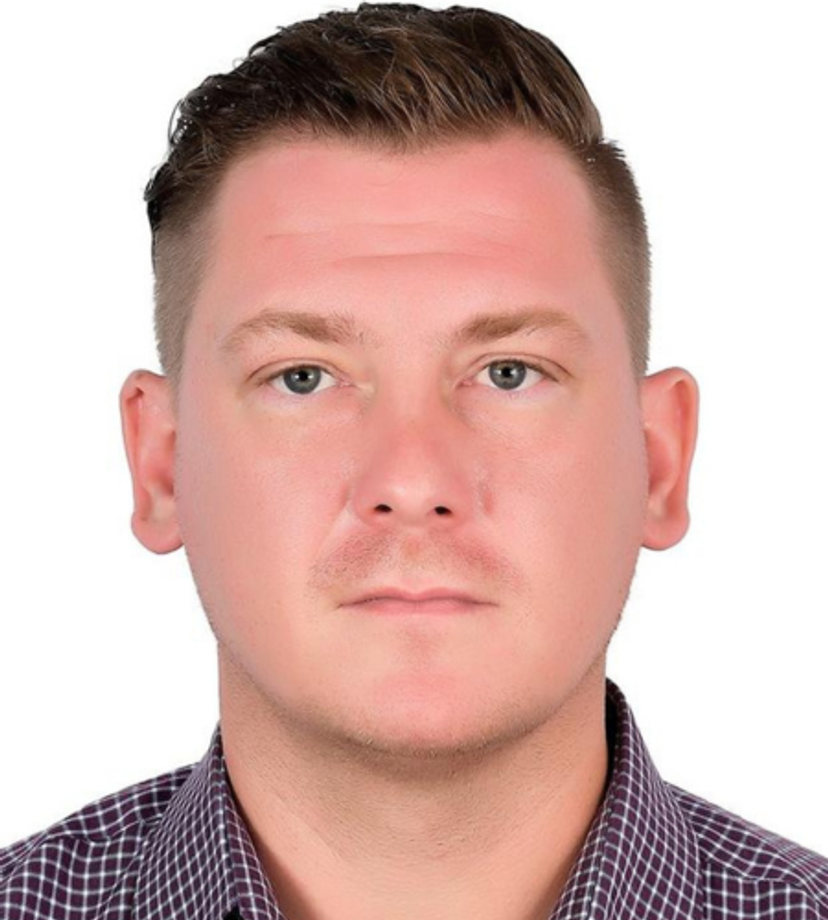 Dr. Grzegorz Brudecki is a chemist and biochemist with 20 years of experience in analytical chemistry and laboratory development
