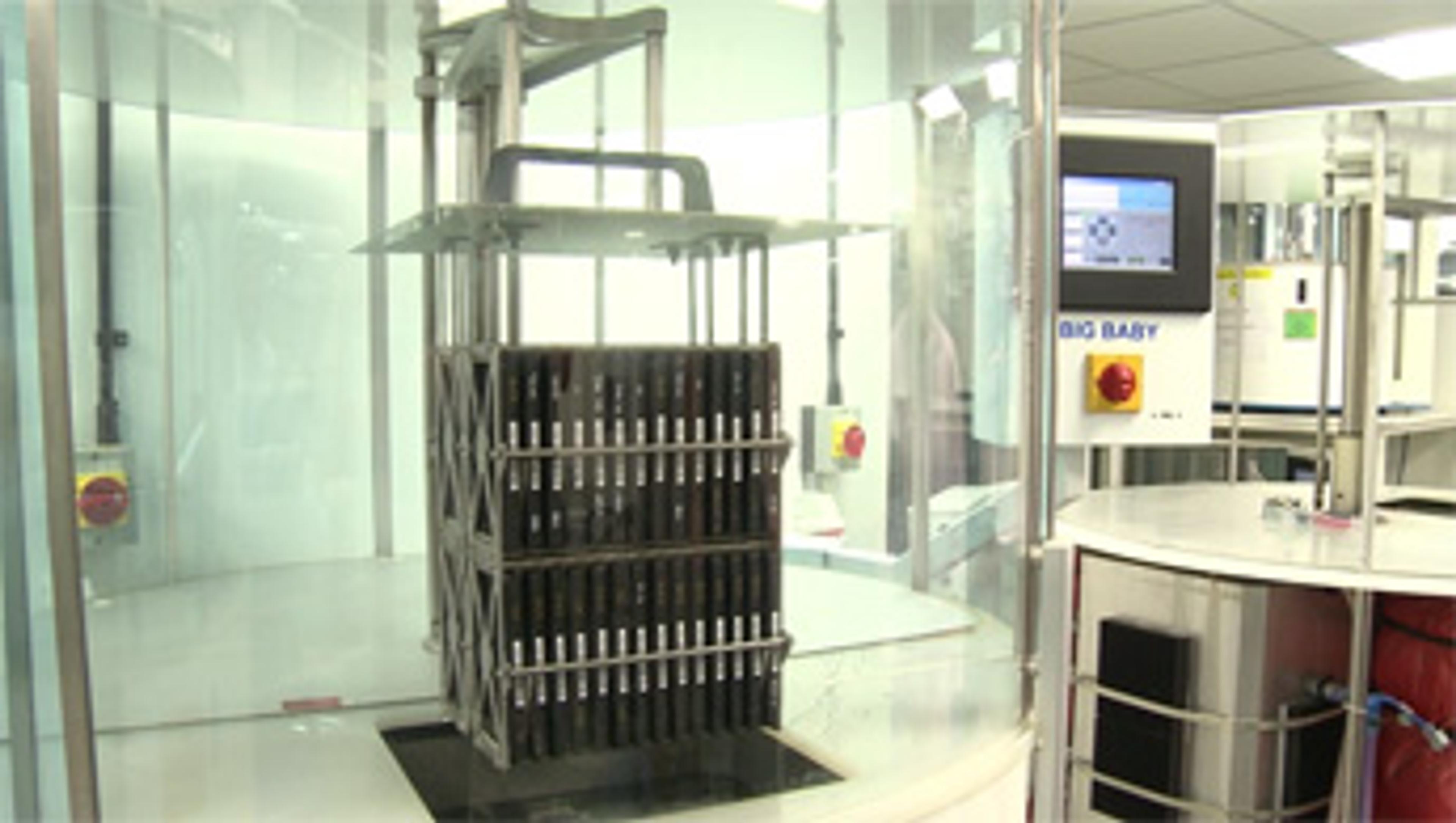Hydrocycler ™ High Throughput Thermal Cycling Systems from LGC Genomics Hydrocycler ™ High Throughput Thermal Cycling Systems from LGC Genomics
