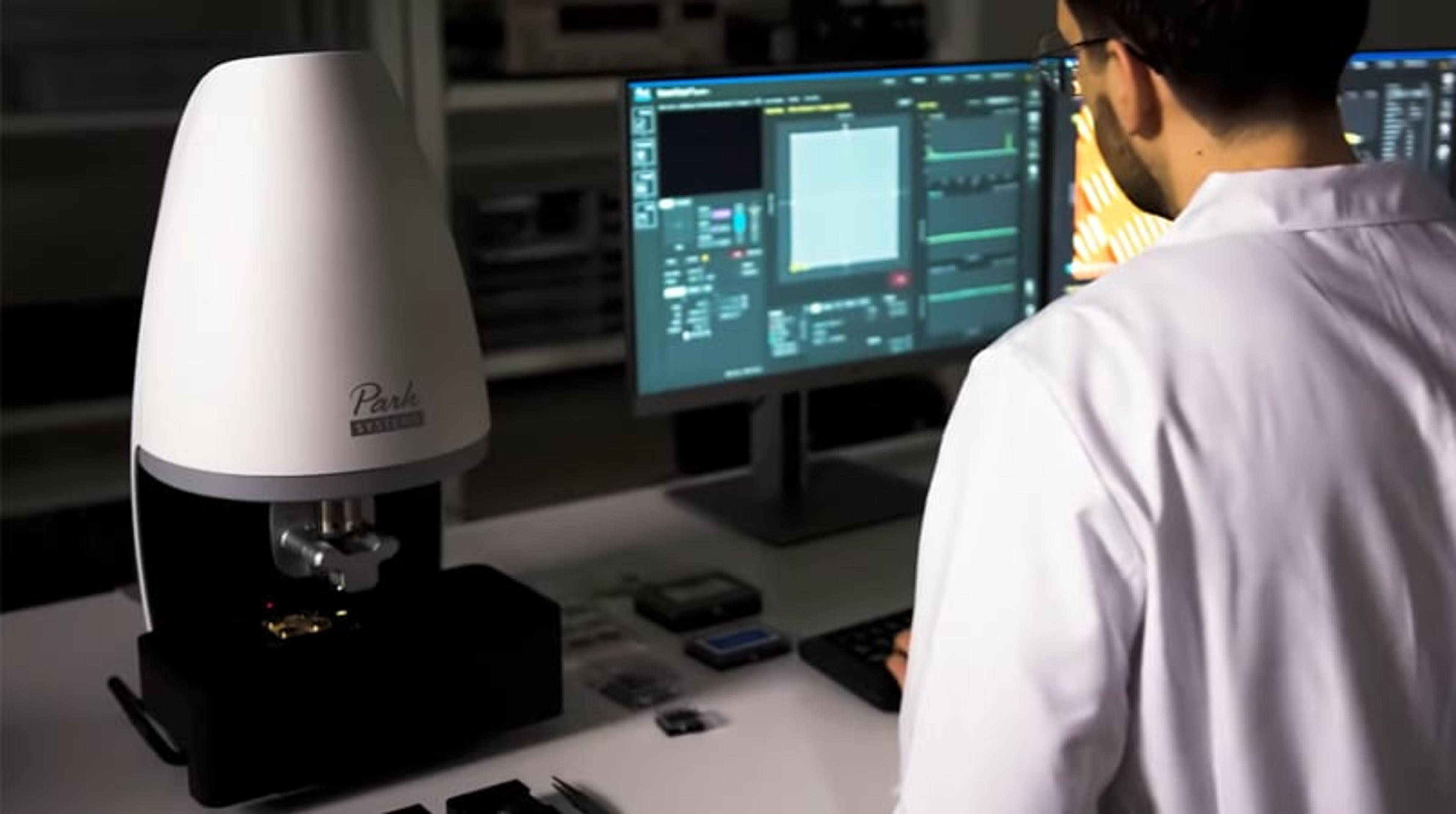 A groundbreaking new class of atomic force microscope A groundbreaking new class of atomic force microscope