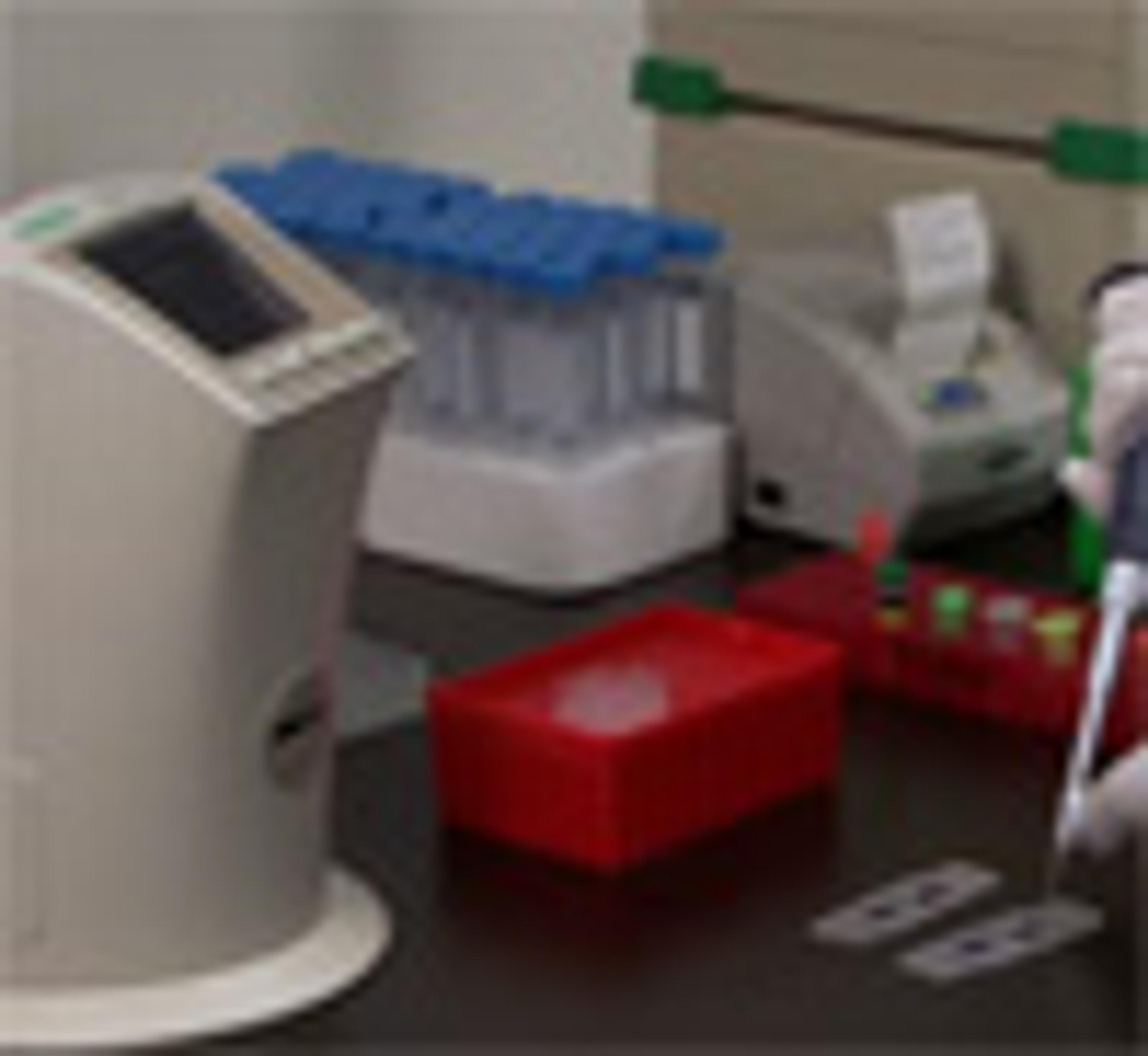 Using the TC10™ Automated Cell Counter Using the TC10™ Automated Cell Counter