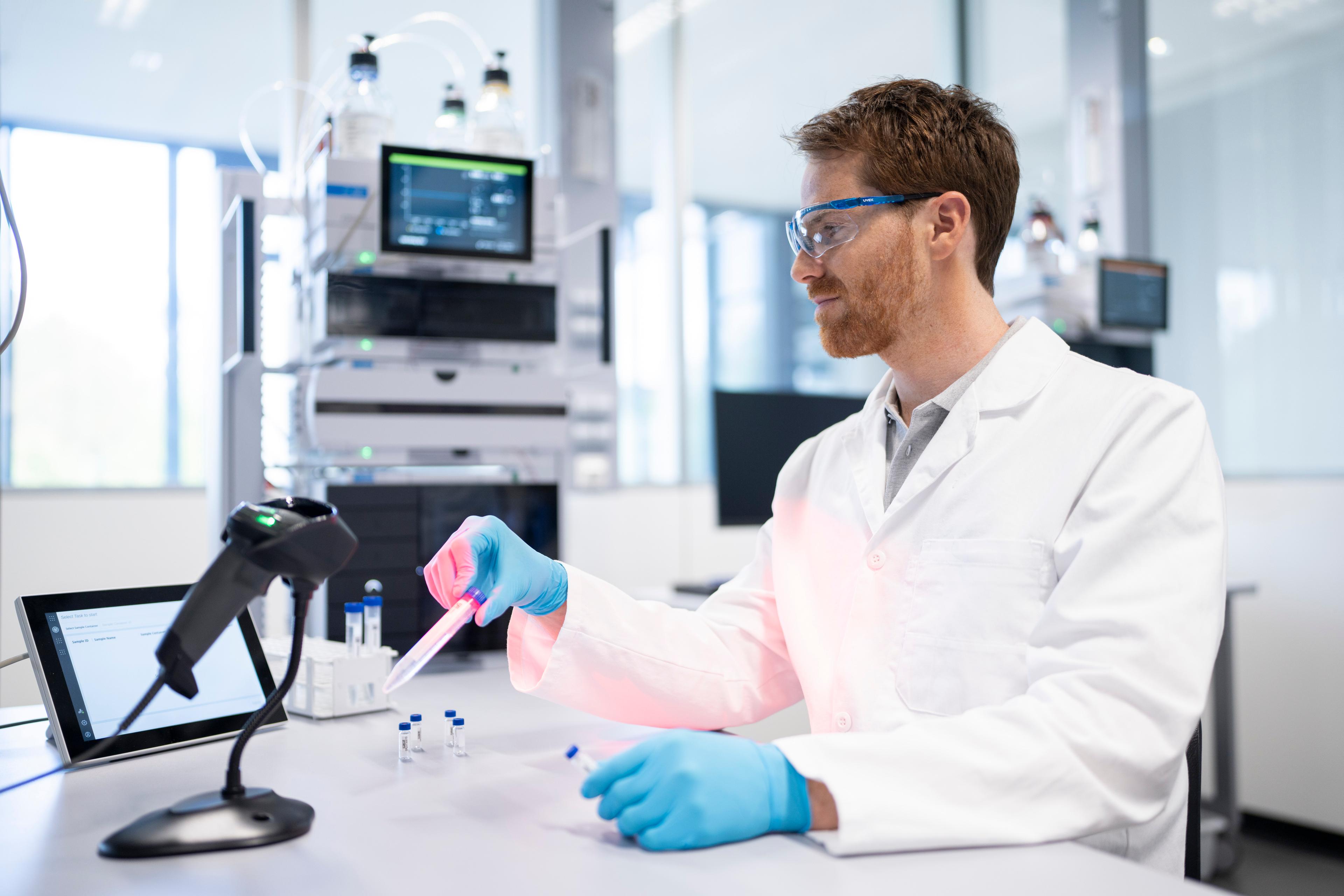 Enhancing laboratory efficiency with OpenLab CDS software Enhancing laboratory efficiency with OpenLab CDS software
