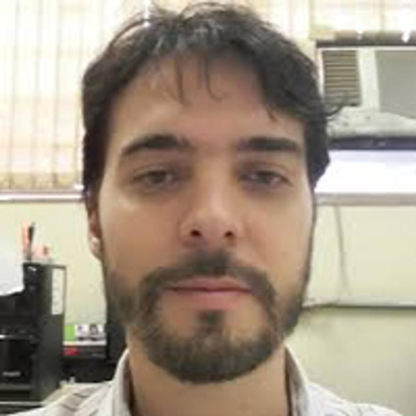 Dr. Renato Mancini Astray, lab director, viral Immunology Laboratory, Instituto Butantan