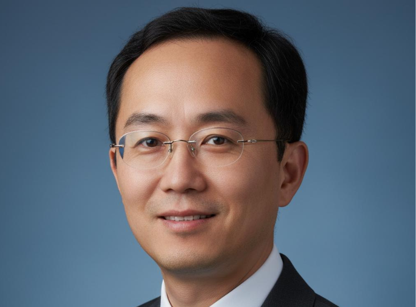 Headshot of James Chen