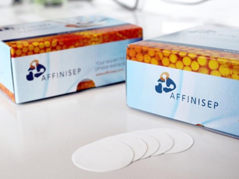 Affinisep AttractSPE disks and packaging