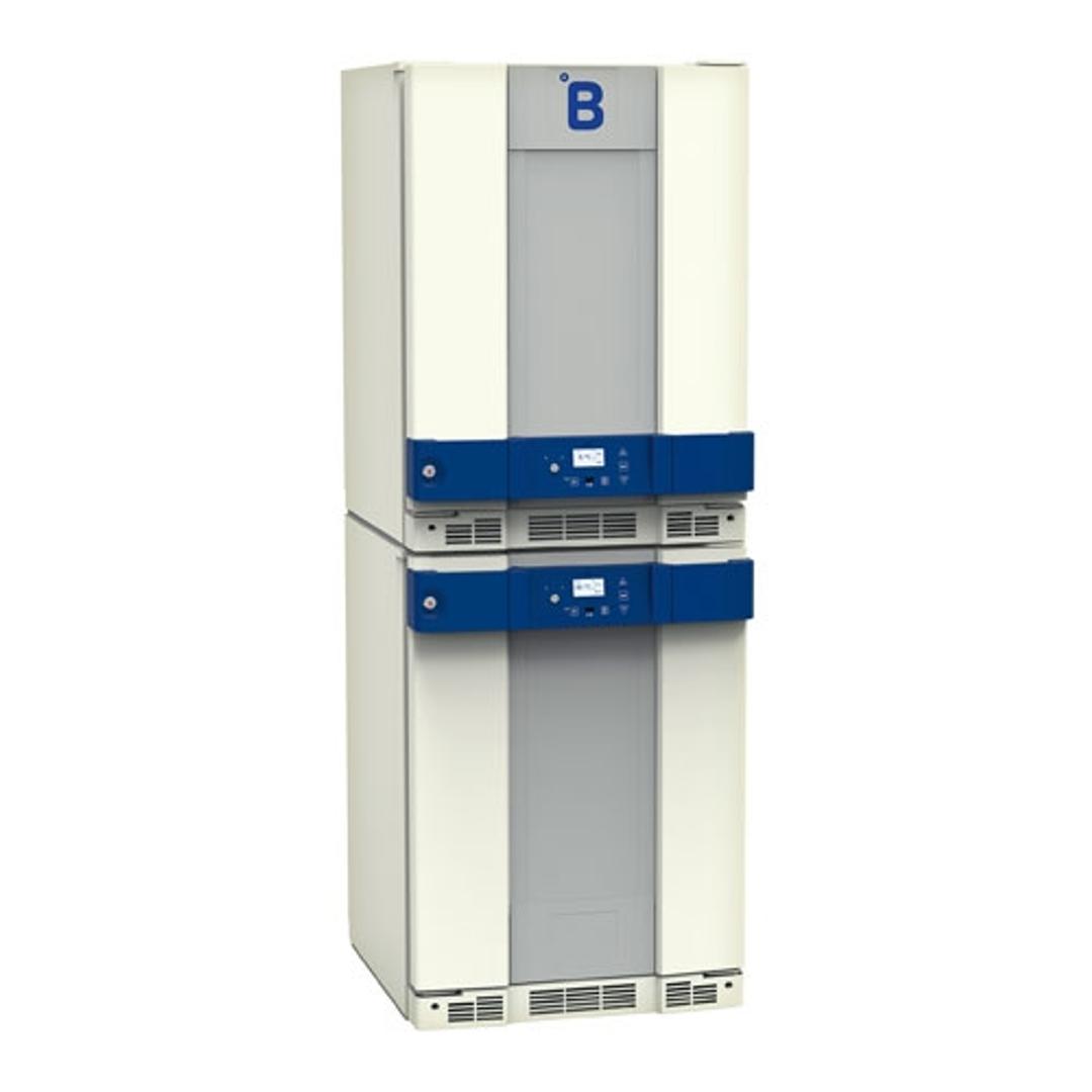 Combi model, with +4°C fridge / -32°C freezer