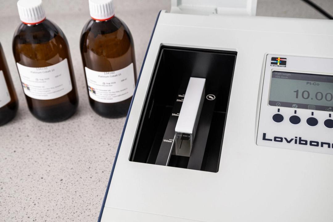 Lovibond spectrophotometer
