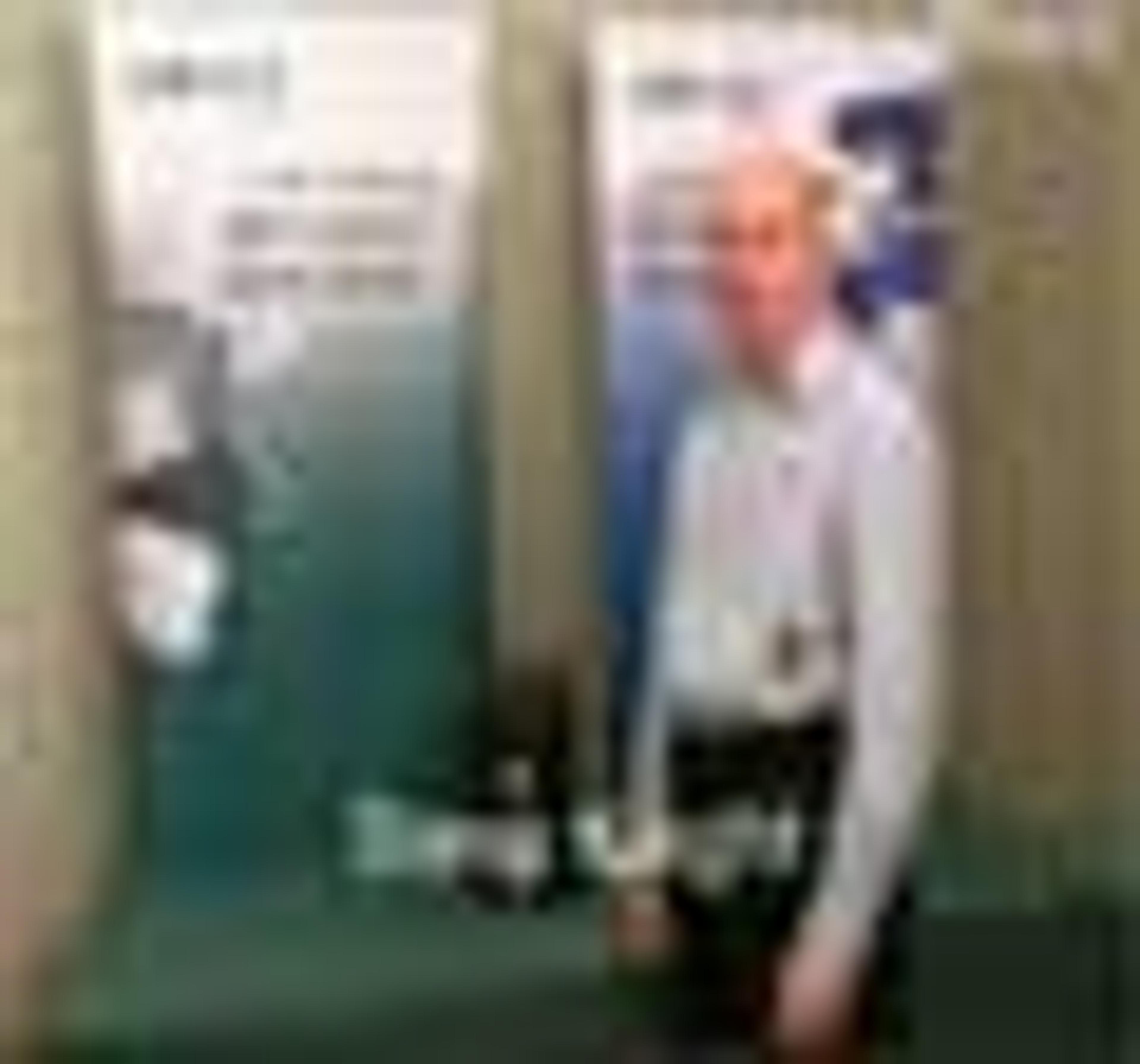 Compact Microplate Sealer Demonstration Compact Microplate Sealer Demonstration