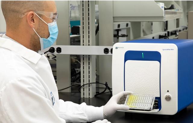 SpectraMax® Mini Multi-Mode Microplate Reader reviews