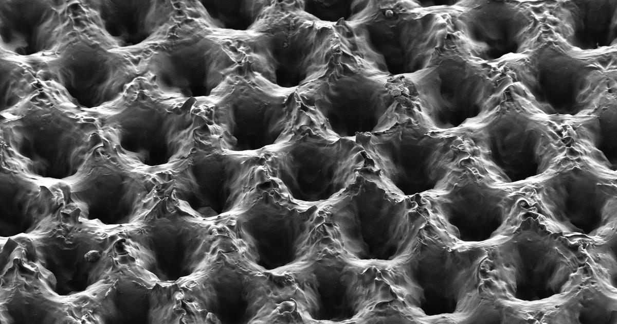 Microscopy for materials science